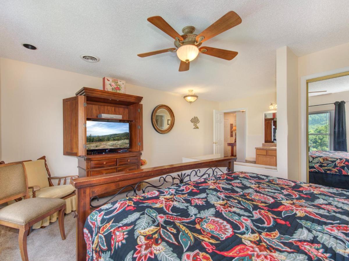 Absolute Delight Whispering Pines 553 Appartement Pigeon Forge Buitenkant foto